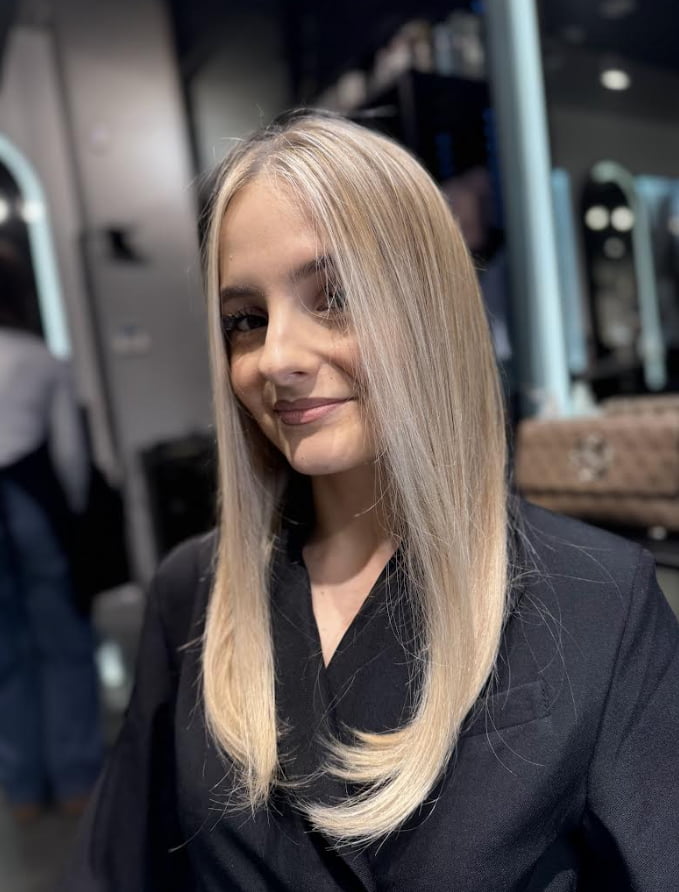 Dlaczego Air Touch to najgorętszy trend w koloryzacji? Sprawdź, co warto wiedzieć!